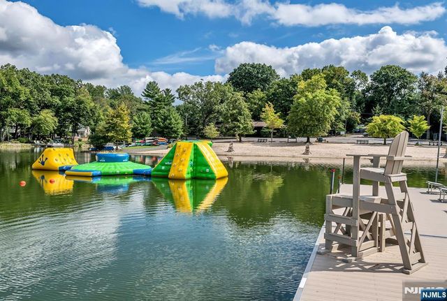 525 Pines Lake Drive, Wayne, NJ 07470