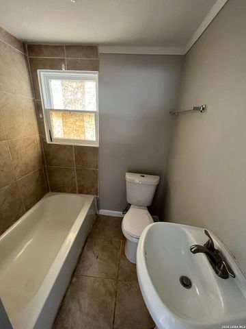 1506 S Elmendorf, San Antonio, TX 78207