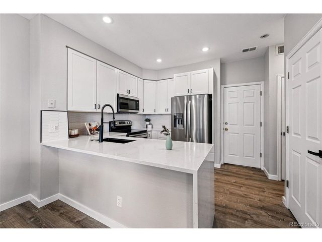 5555 E Briarwood Ave 2604, Centennial, CO 80122