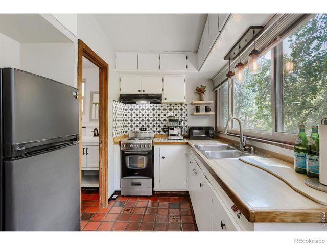 279 Switzerland Park Road, Boulder, CO 80302
