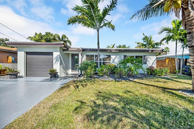 2277 SE 15th St, Pompano Beach, FL 33062