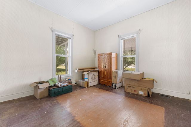 1851 Main St, Lynnville, TN 38472