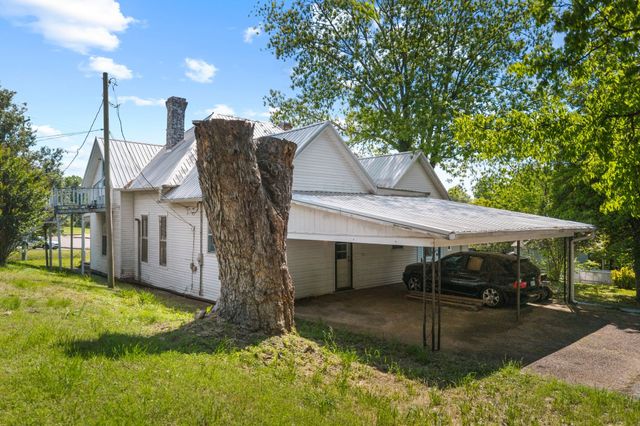1851 Main St, Lynnville, TN 38472