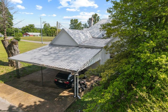 1851 Main St, Lynnville, TN 38472