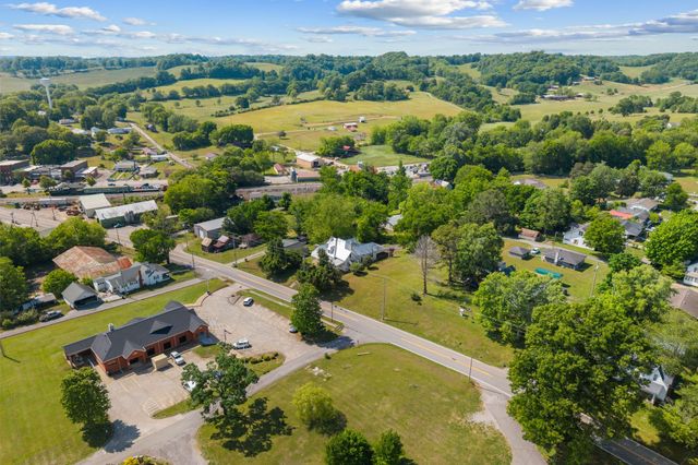1851 Main St, Lynnville, TN 38472