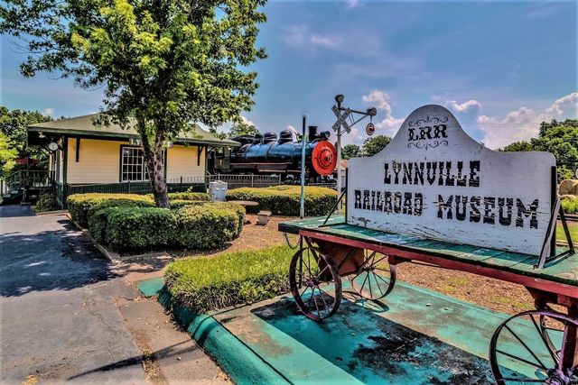 1851 Main St, Lynnville, TN 38472