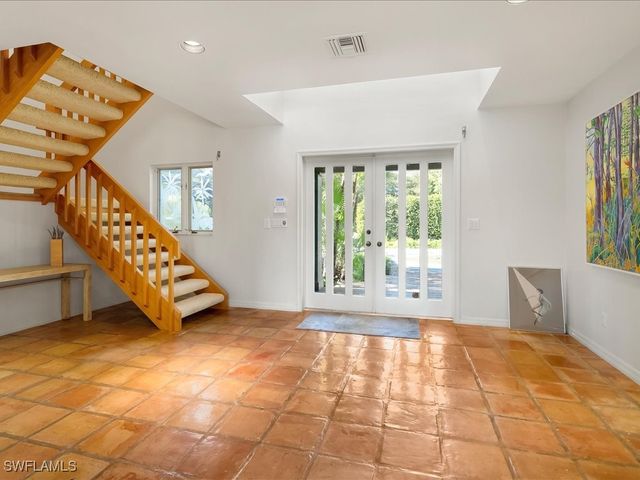 154 Cajeput DR, Naples, FL 34108
