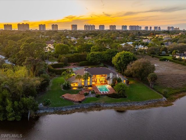154 Cajeput DR, Naples, FL 34108