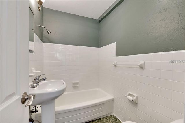 3315 58TH AVENUE S 615, St Petersburg, FL 33712