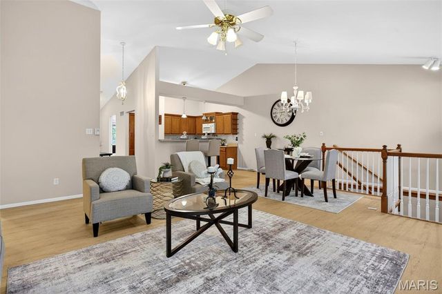 1317 Pine Bluff Drive, St Charles, MO 63304