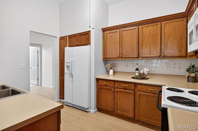 1317 Pine Bluff Drive, St Charles, MO 63304