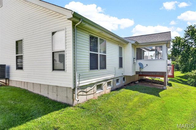 1317 Pine Bluff Drive, St Charles, MO 63304