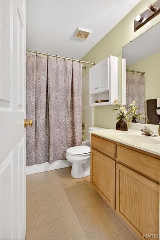 1317 Pine Bluff Drive, St Charles, MO 63304