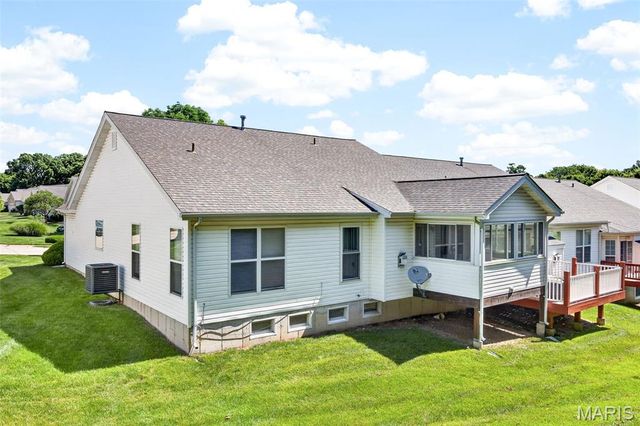 1317 Pine Bluff Drive, St Charles, MO 63304