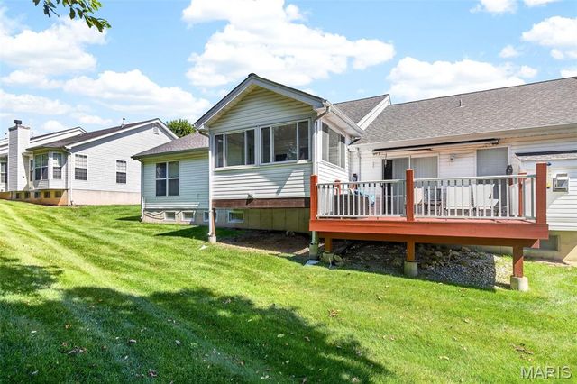 1317 Pine Bluff Drive, St Charles, MO 63304