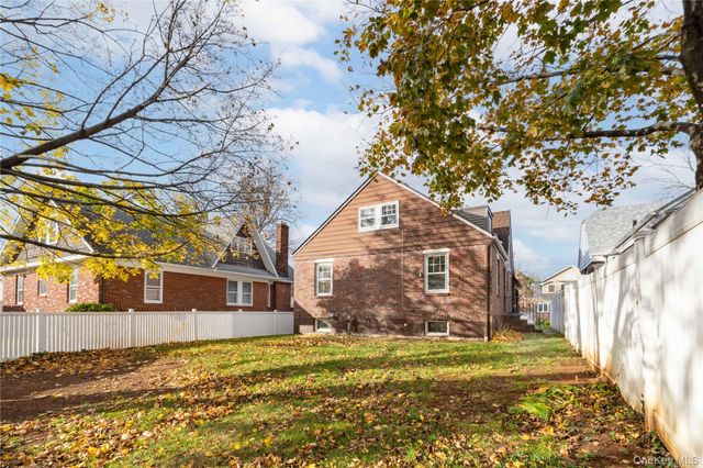 156 Goodwin Avenue, Staten Island, NY 10314