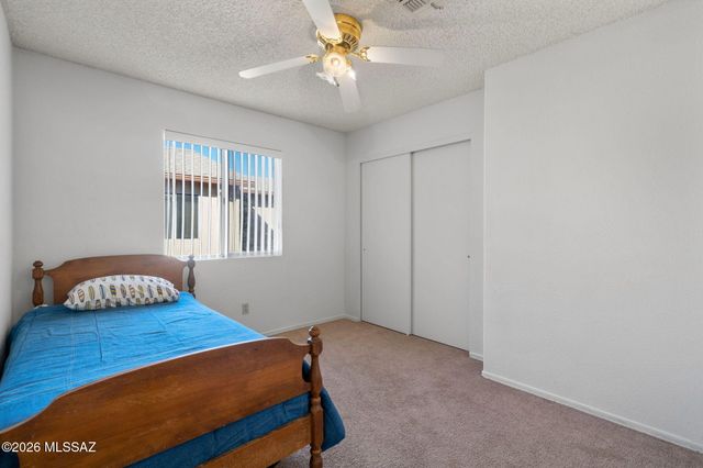 8986 E Weyburn Drive, Tucson, AZ 85730