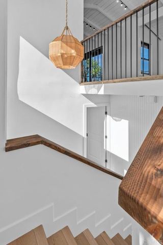 2415 Burgos Court, Carlsbad, CA 92009