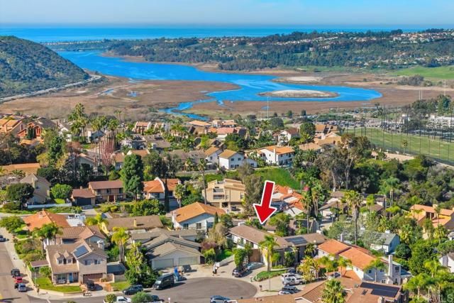 2415 Burgos Court, Carlsbad, CA 92009