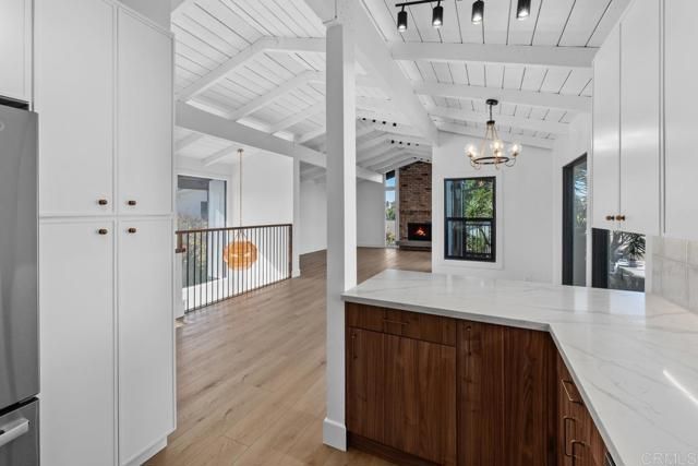 2415 Burgos Court, Carlsbad, CA 92009