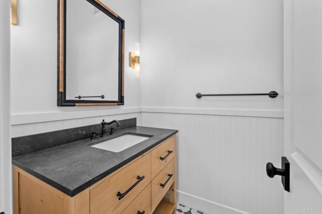 2415 Burgos Court, Carlsbad, CA 92009