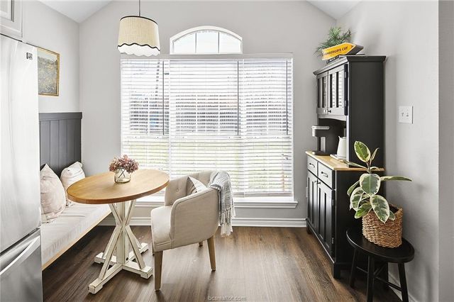 2524 Willow Bend Drive, Bryan, TX 77802