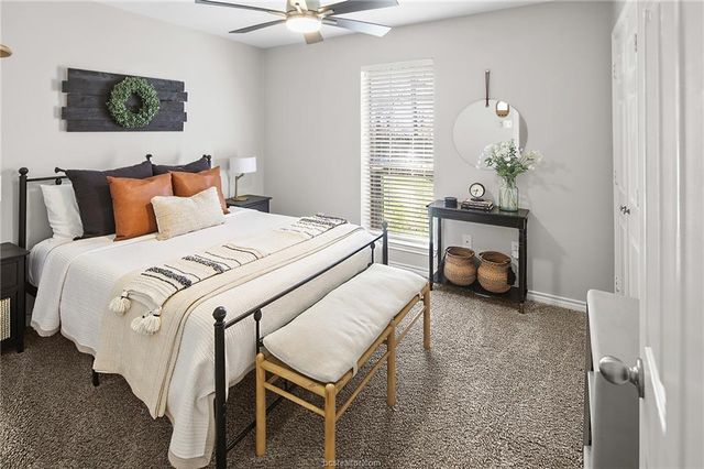 2524 Willow Bend Drive, Bryan, TX 77802