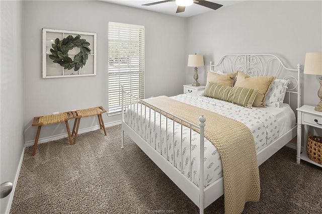 2524 Willow Bend Drive, Bryan, TX 77802