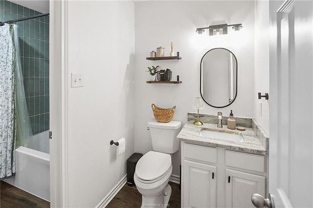 2524 Willow Bend Drive, Bryan, TX 77802