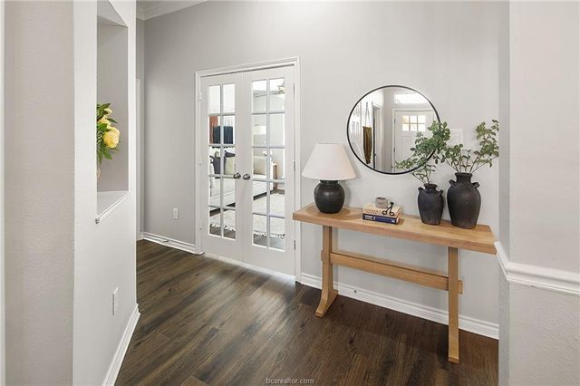 2524 Willow Bend Drive, Bryan, TX 77802