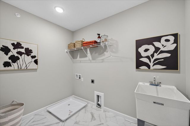 19946 Hunters Ridge, Corcoran, MN 55374