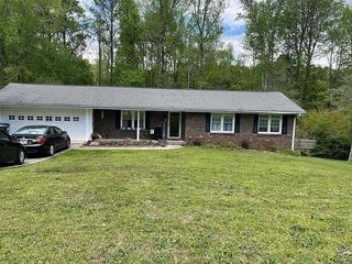 4471 Parkview Drive, Lithia Springs, GA 30122