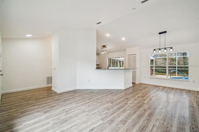 11 CARNATION COURT E, Homosassa, FL 34446