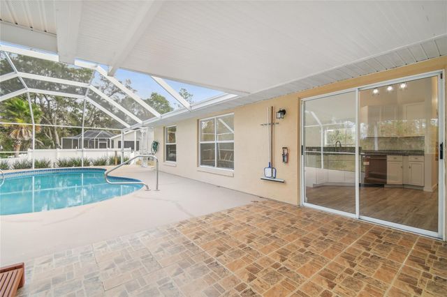 11 CARNATION COURT E, Homosassa, FL 34446
