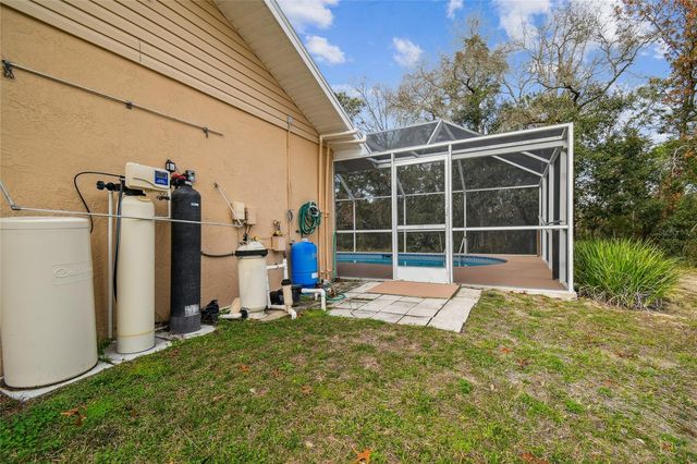 11 CARNATION COURT E, Homosassa, FL 34446