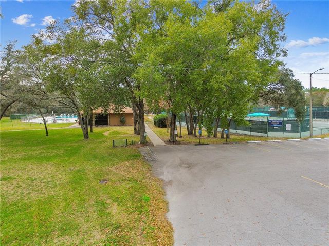 11 CARNATION COURT E, Homosassa, FL 34446