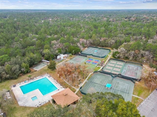 11 CARNATION COURT E, Homosassa, FL 34446