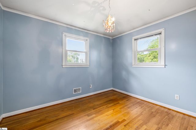 11 Picadilly Street, Taylors, SC 29687
