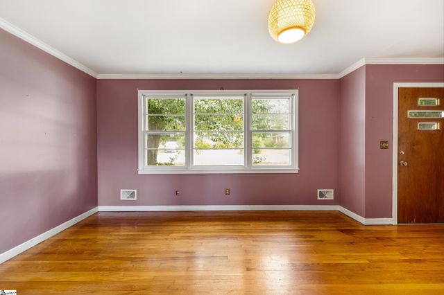 11 Picadilly Street, Taylors, SC 29687