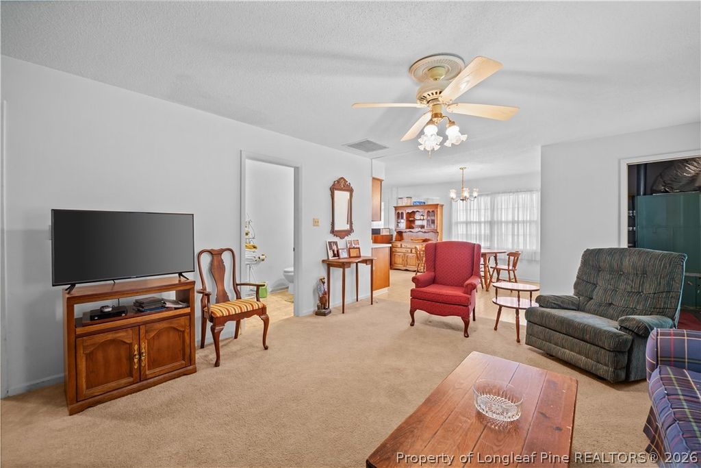 203 E Clinton Street, Roseboro, NC 28382 — photo 19