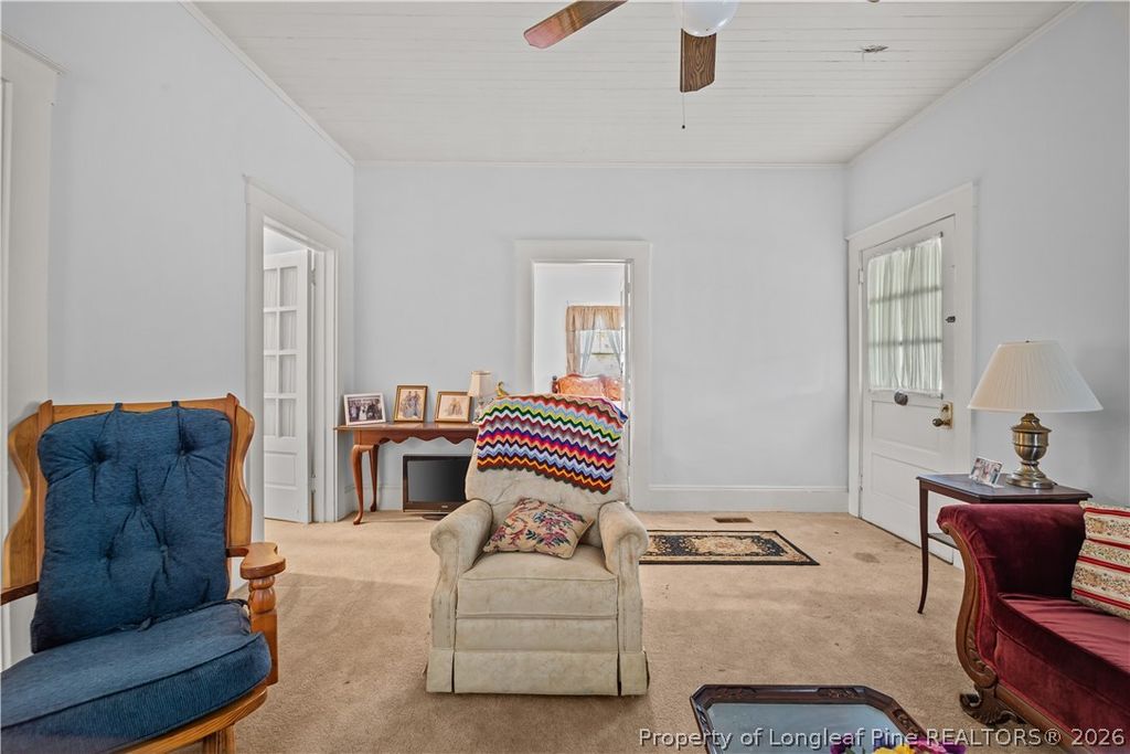 203 E Clinton Street, Roseboro, NC 28382 — photo 6