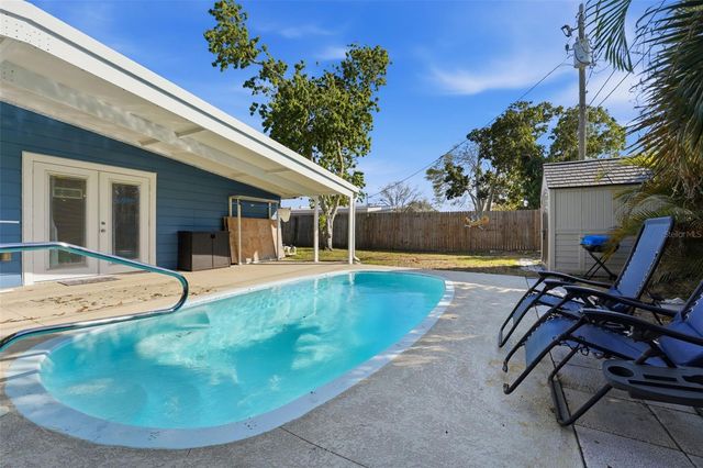 1904 31ST STREET W, Bradenton, FL 34205