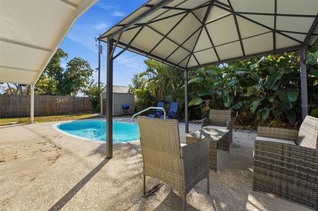 1904 31ST STREET W, Bradenton, FL 34205