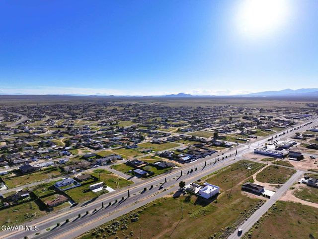8628 Loop Boulevard, California City, CA 93505