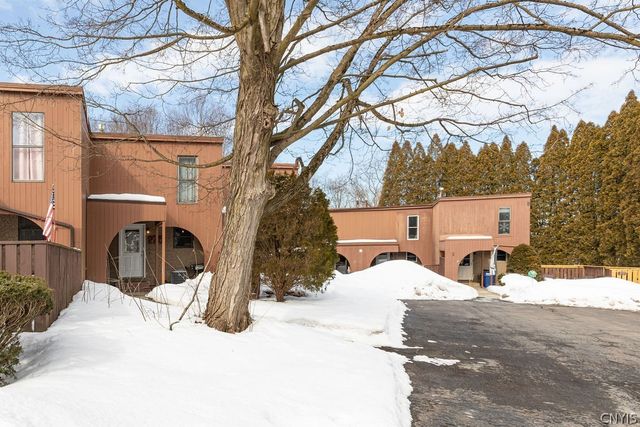 275 Cedar Court, Van Buren, NY 13027