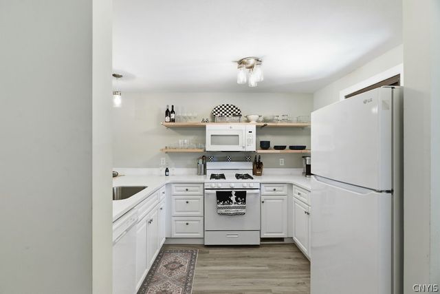 275 Cedar Court, Van Buren, NY 13027