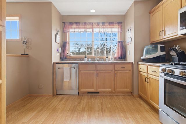 11825 Joneswood Drive, Baxter, MN 56425