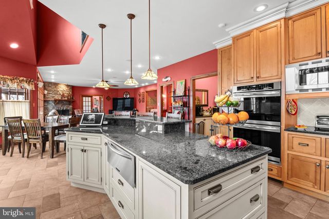 234 MILLER RD, Sinking Spring, PA 19608