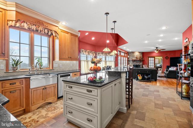 234 MILLER RD, Sinking Spring, PA 19608