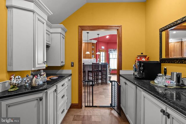 234 MILLER RD, Sinking Spring, PA 19608